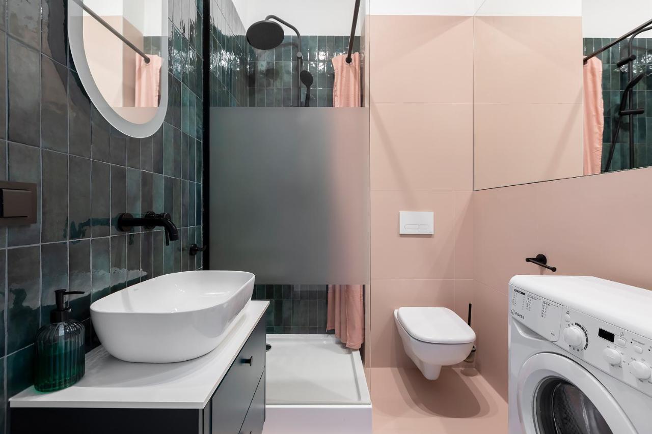 Homewell Apartments City Center Познан Екстериор снимка
